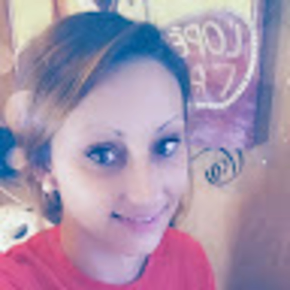 Meet your Posher, Cassandra